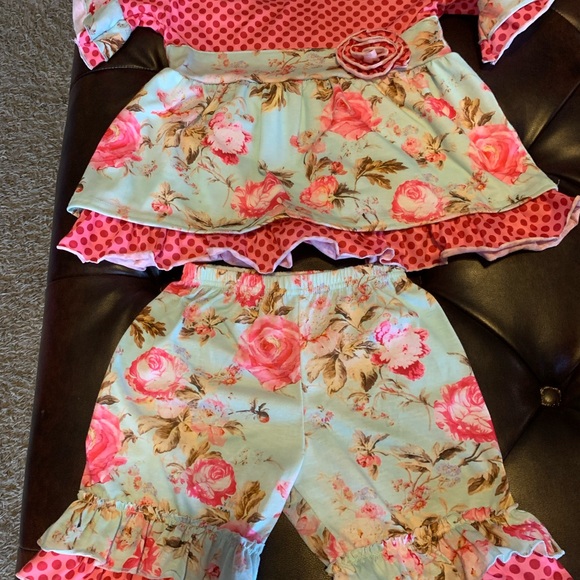 Ily lily size 6 never worn girls set - Picture 2 of 7